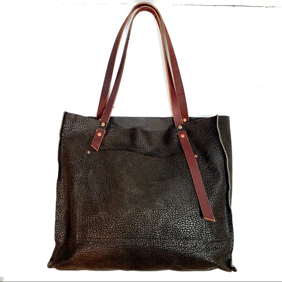 Textured Leather Reversible Tote Shoulder Bag - Picture 3 of 13